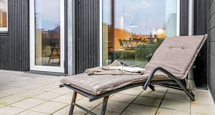 Badevej 19A - Lækker Ferielejlighed, Centralt Beliggende i Søndervig