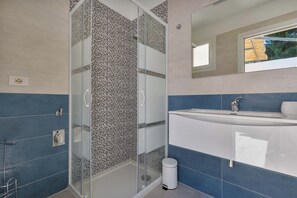 Bathroom - 2463 Villetta Ginestra by Barbarhouse (Porto Cesareo)