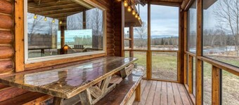 ********River Cabin Minutes To Town*****