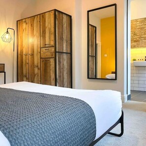 1 Schlafzimmer, Bügeleisen/Bügelbrett, Reisekinderbett, kostenloses WLAN