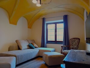 Leilighet – standard | Oppholdsområde | Smart-TV