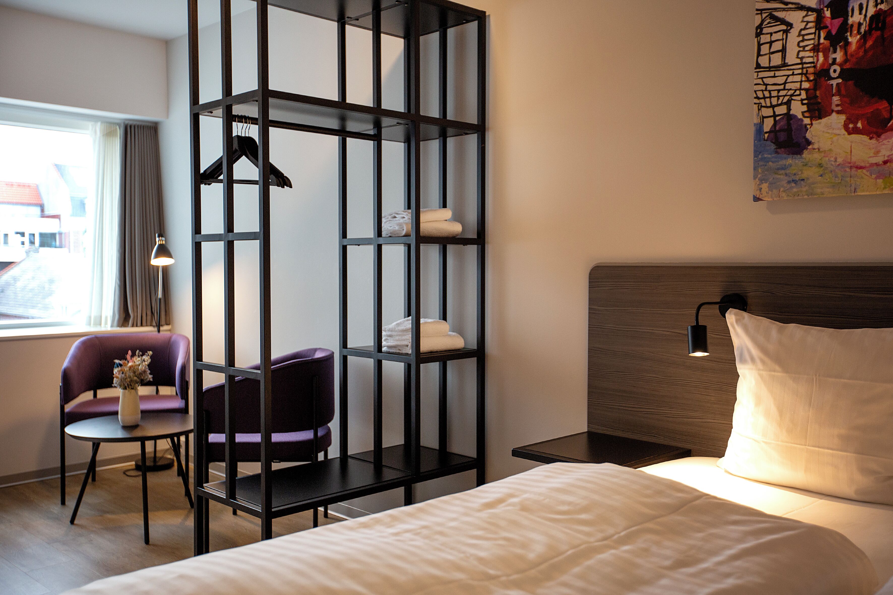 Studiolejlighed - 1 queensize-seng | Opholdsområde | 40-tommers tv med digitale kanaler