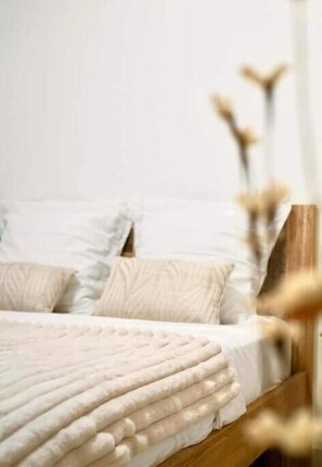 1 soverom, strykejern/-brett, reiseseng for barn og wi-fi (inkludert)