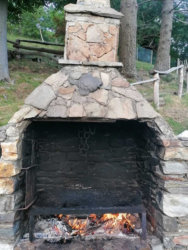 Property grounds - CHALET OUR SHANGRI (Vercana)