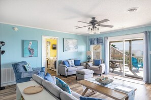 TV, DVD player, stereo - Sea Therapy, Almost Oceanfront Home in Emerald Isle, NC! (Emerald Isle)