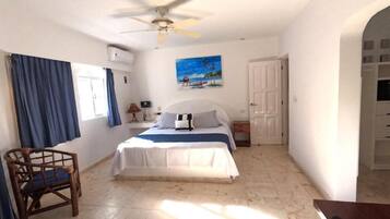 4 bedrooms, in-room safe, iron/ironing board, free WiFi