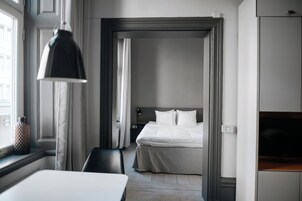 Standard Double Room | 高档床上用品、遮光窗帘、熨斗/熨衣板、免费 WiFi