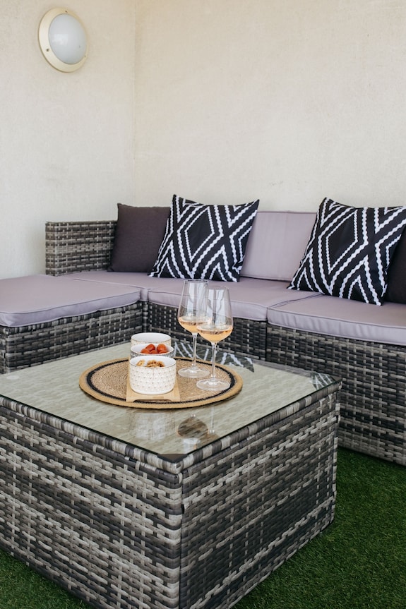 Modern And Cosy Apartment With A Beautiful Terrace And Parking, Paris La Défense - Courbevoie
