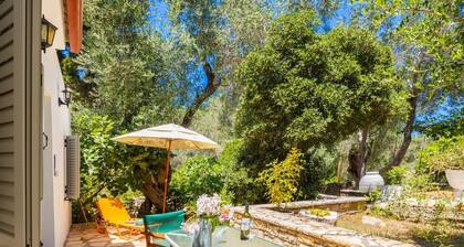 Stefanos Cottage - One Bedroom Apartment, Sleeps 2