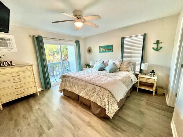 2 chambres, lit parapluie, Wi-Fi, draps fournis