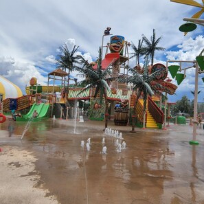 Children's area - Majestic Mountain Escape | Hot Tub, Fire Pit, Grill & Scenic Views (Grand Junction)