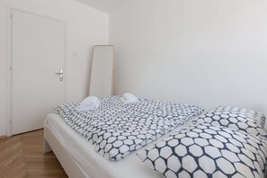 1 Schlafzimmer, Schreibtisch, Bügeleisen/Bügelbrett, WLAN