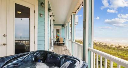 Beachfront House - Peaceful Beach - Dog Friendly! - Elevator and Hot Tub!