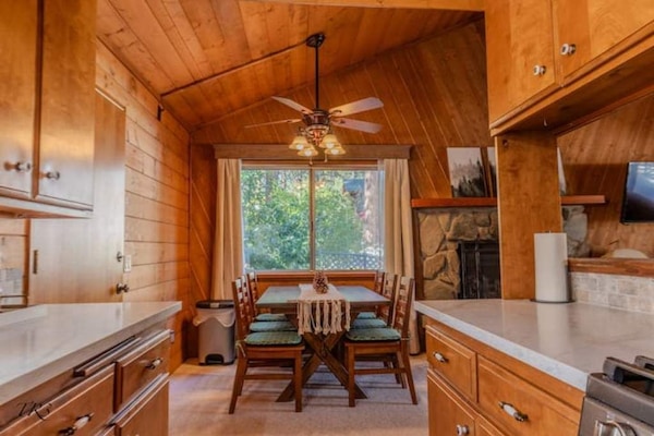 Frigorífic, microones, forn i placa de cuina