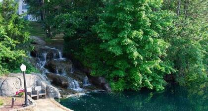 Dells Retreat At Tamarack Resort