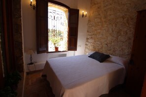 2 bedrooms, free WiFi, bed sheets - SAONA VILLAS (TS ROCA): villa for 4 people, private pool, wifi (Benissa)