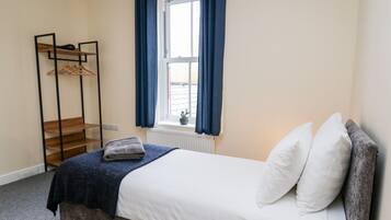 4 Schlafzimmer, individuell dekoriert, individuell eingerichtet