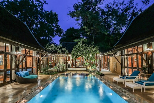 Luxury Hannah Villas - A Touch of Thai Luxury.