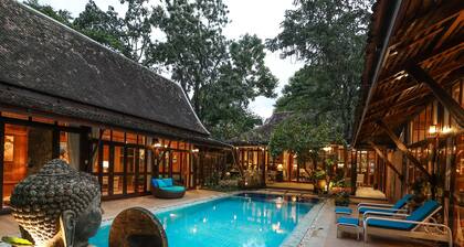 Luxury Hannah Villas - A Touch of Thai Luxury.