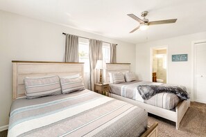 4 soverom, strykejern/-brett, wi-fi og sengetøy