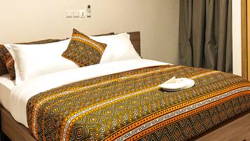 2 chambres, fer et planche Ă repasser, Wi-Fi, draps fournis