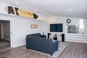Living area - Brigantine Bay Front Single Family Home (Brigantine)