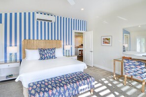 2 bedrooms, in-room safe, desk, iron/ironing board - 2BR 2BA Fully Equipped Apartment w/ocean view, #4 (Governor's Harbour)