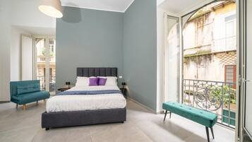 Deluxe Condo | 1 bedroom, free WiFi