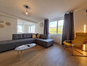 Living area - Maison au Centre-ville, au Calme (Gérardmer)