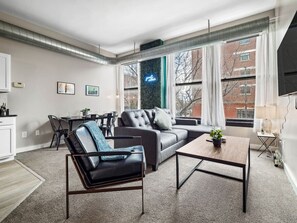 TV, computer monitors