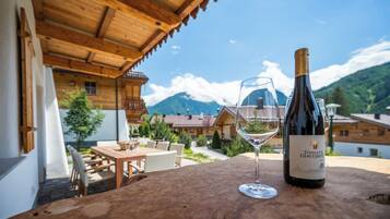 Nhà gỗ Deluxe, quang cảnh núi | Hiên