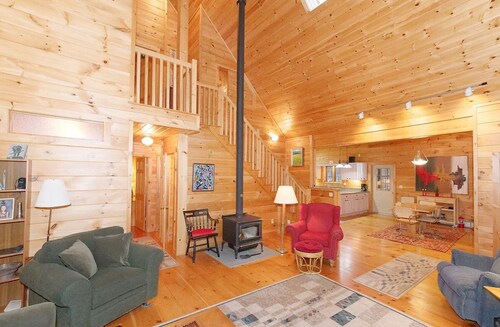 Picturesque Lakeside Home, nestled in the charming town of Copake