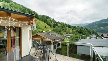 Comfort Apartment (Top 4) | Terrace/patio