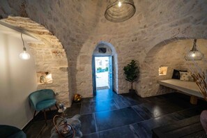 2 quartos, ferros/tábuas de passar roupa, Wi-Fi de cortesia