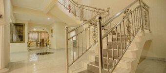 Top Luxury Home at East Legon Adjiringanor and close to Accra Airport