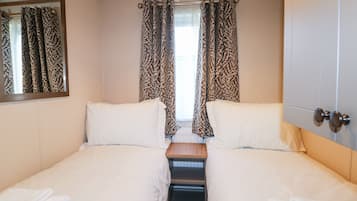 3 bedrooms, individually decorated, individually furnished, free WiFi