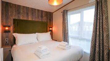 3 bedrooms, individually decorated, individually furnished, free WiFi