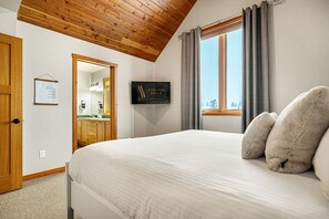 4 sovrum, skrivbord, gratis wi-fi och sängkläder