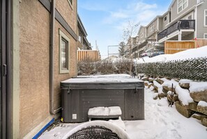 Baignoire à remous extérieure