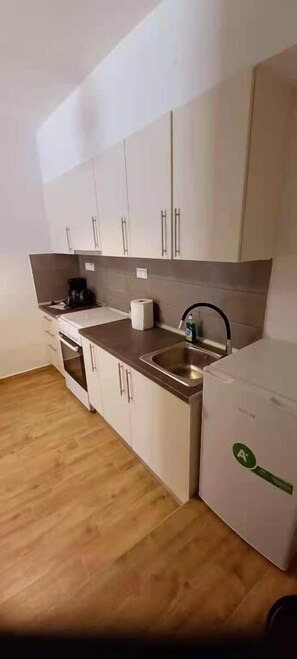 Familienapartment (D) | Eigene Küche