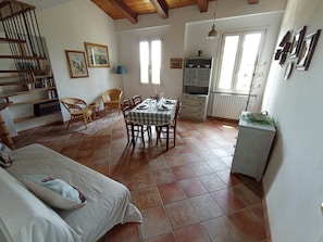 Apartamento | Área de estar | Brinquedos