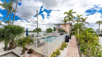 Jardines del alojamiento