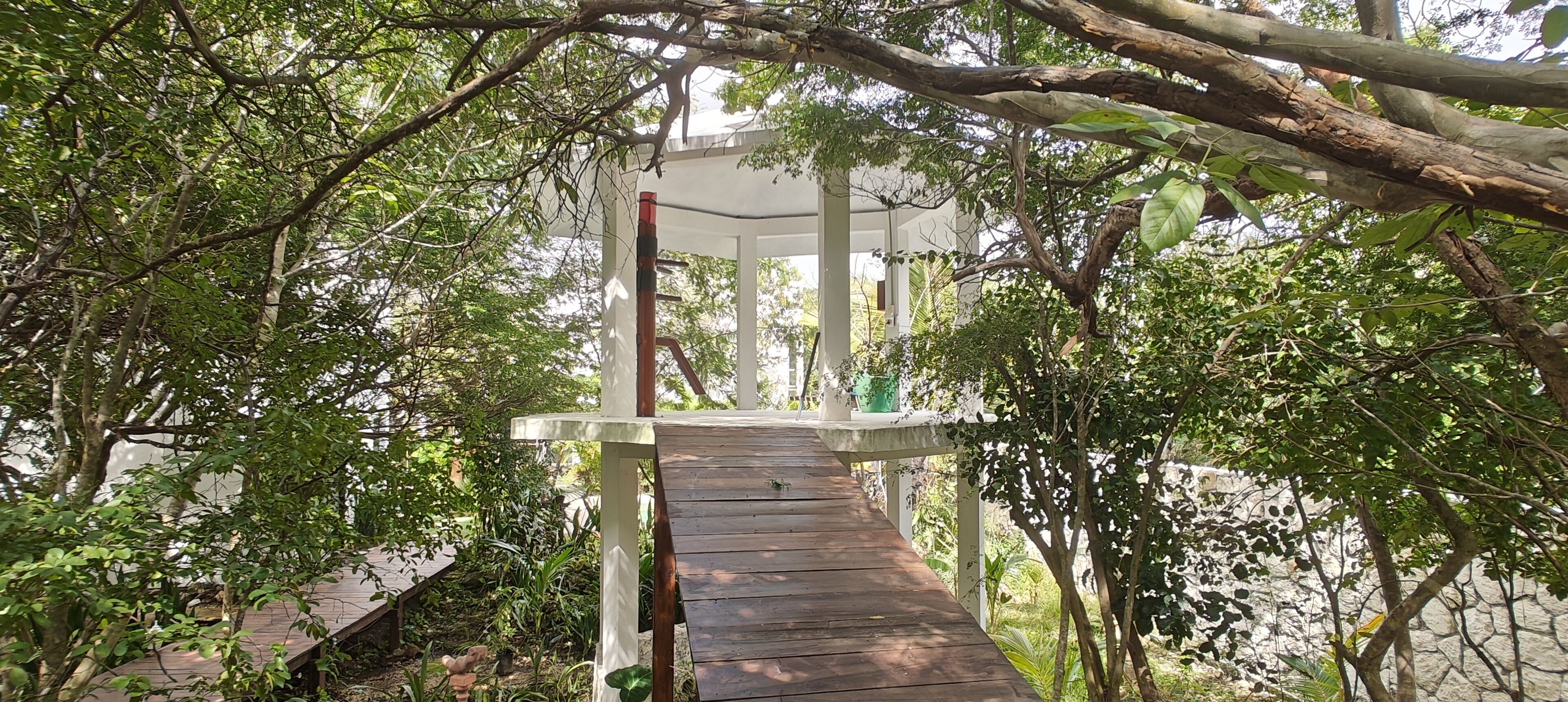 Phòng trò chơi máy arcade