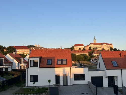 Appartment Mikulov gardens A2 - the view to romantic castle + gardens, NEW HOUSE