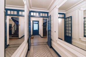 Interior - Unique & Luminueux - Appart 1 chambre- Montmartre! (Paris)