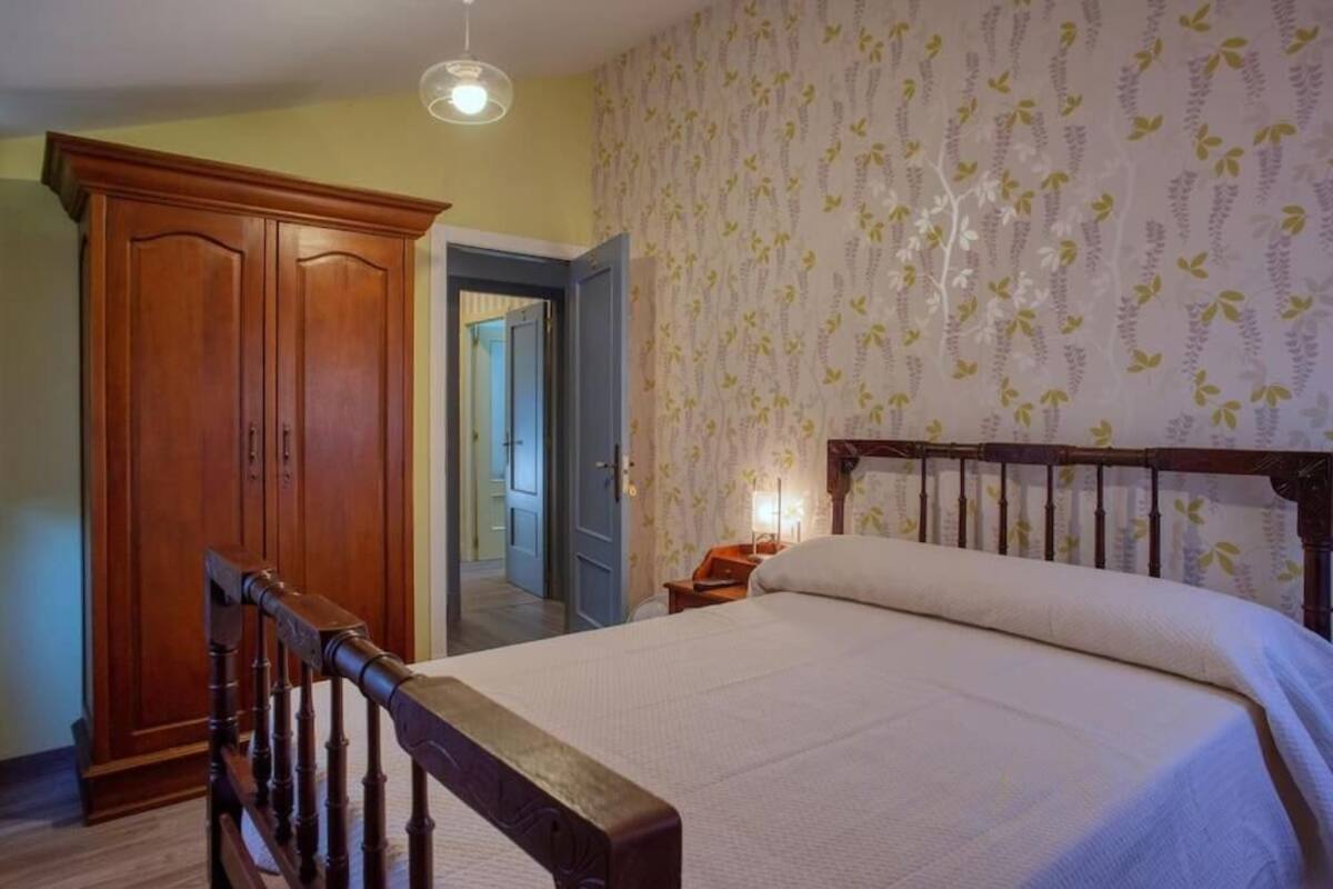 In-room safe, desk, laptop workspace, iron/ironing board