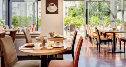 Hotel Imperial Dusseldorf, Sure Collection by BW