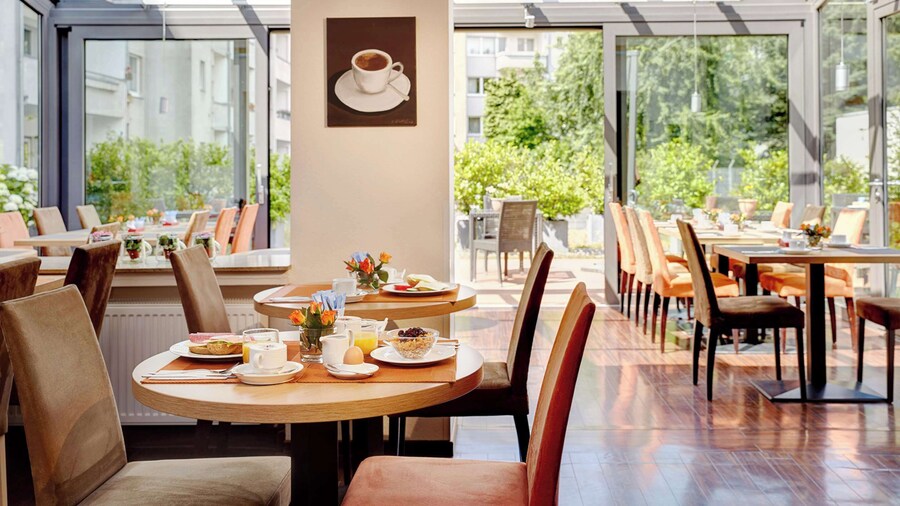Hotel Imperial Dusseldorf, Sure Collection by BW