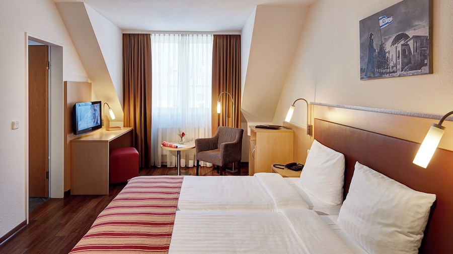 Hotel Imperial Dusseldorf, Sure Collection by BW