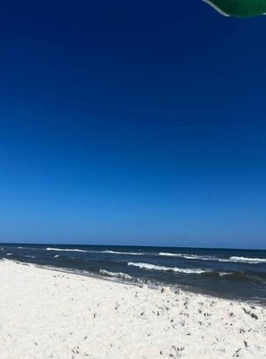 Beach nearby, sun-loungers, beach towels
